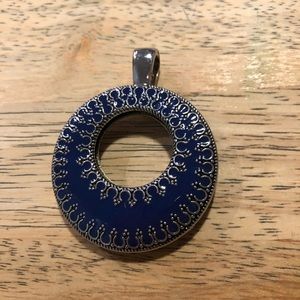 Clip on for Premier Designs